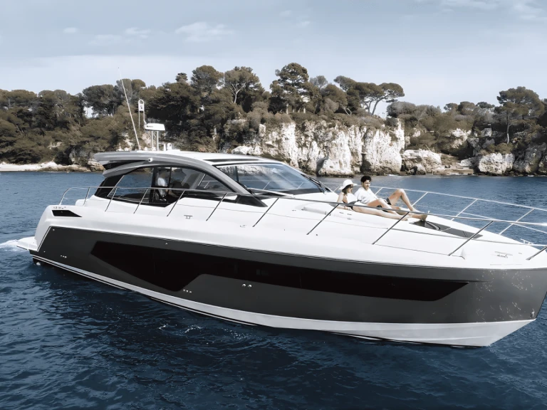 Huur een Azimut Azimut 51 in Palaio Faliro