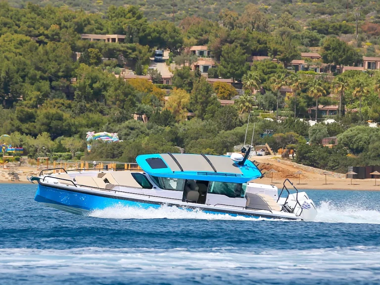 Verhuur Motorboot Axopar met vaarbewijs