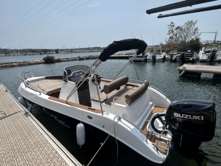 Huur Motorboot met of zonder schipper Aquabat in Marseille