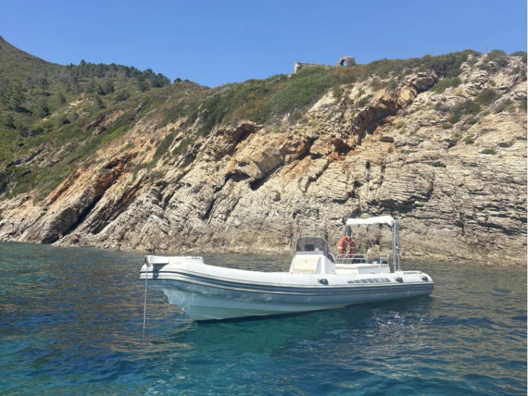 Huur een Bsc BSC 75 in Castiglione della Pescaia