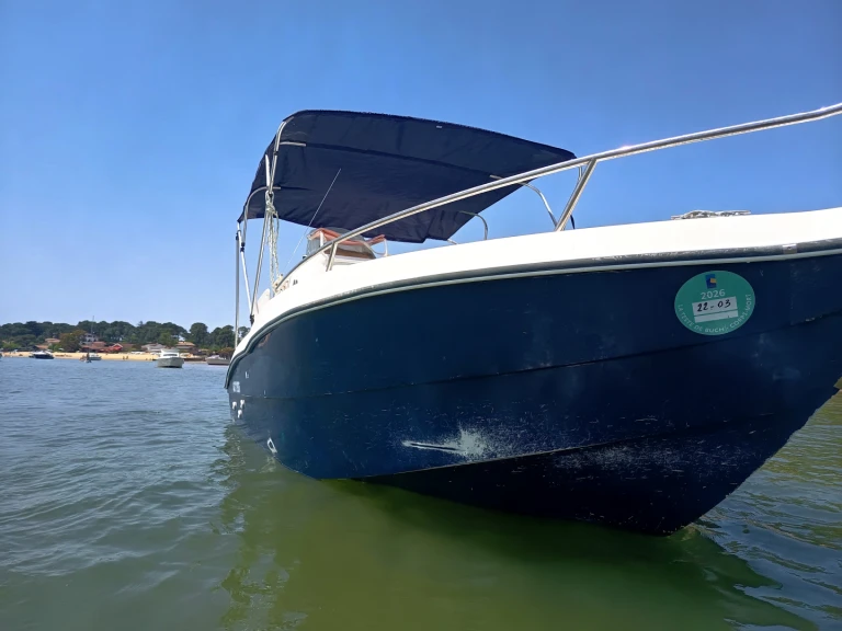 Bootverhuur Frankrijk goedkoop Cad Marine cad 22 Space 