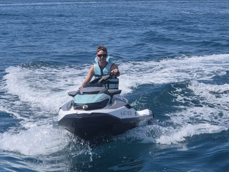 Verhuur Jet Ski Sea-Doo met vaarbewijs