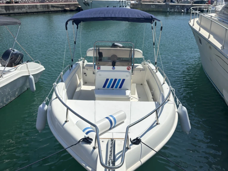 Huur Motorboot met of zonder schipper Arkos in Sanremo