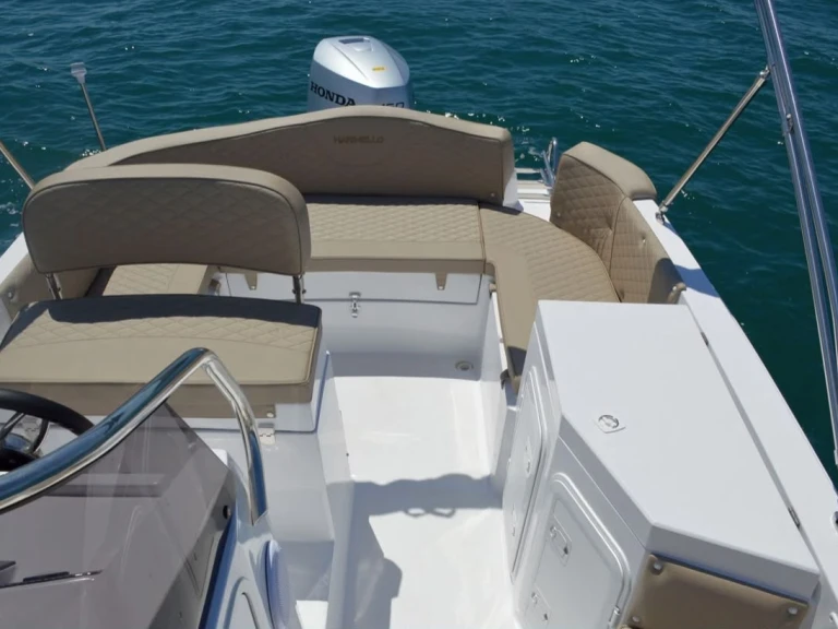 Bootverhuur Kotor goedkoop Eden 22