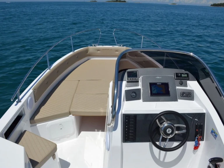 Verhuur Motorboot in Kotor - Marinello Eden 22