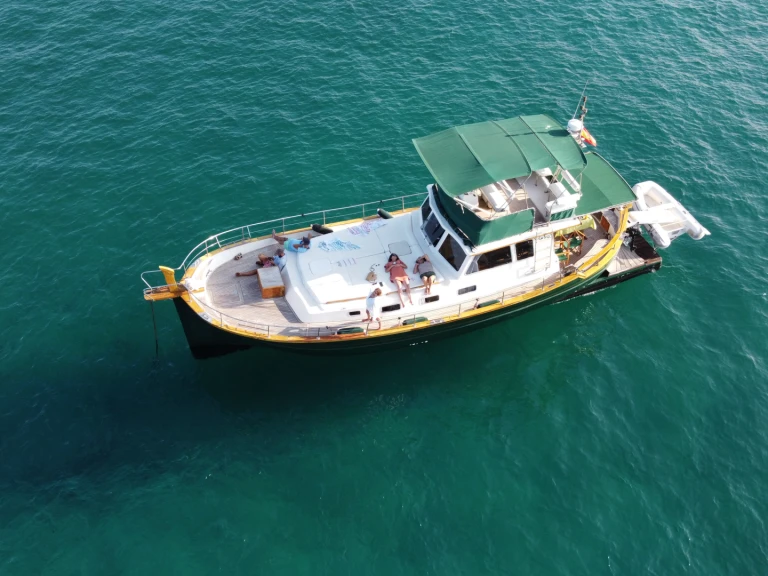 Huur Motorboot met of zonder schipper Menorquin-Yachts in Mahón