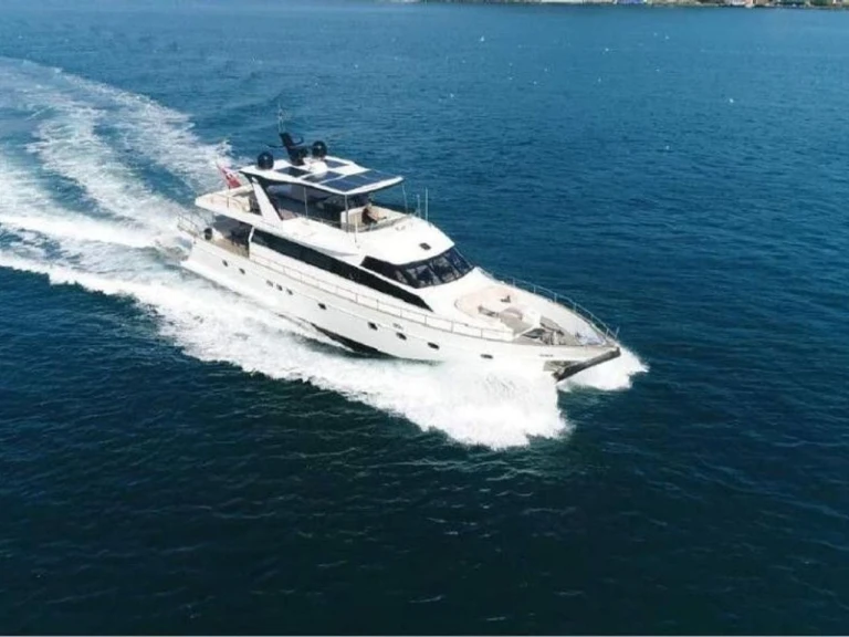 Huur Motorboot met of zonder schipper Custom Made in Göcek