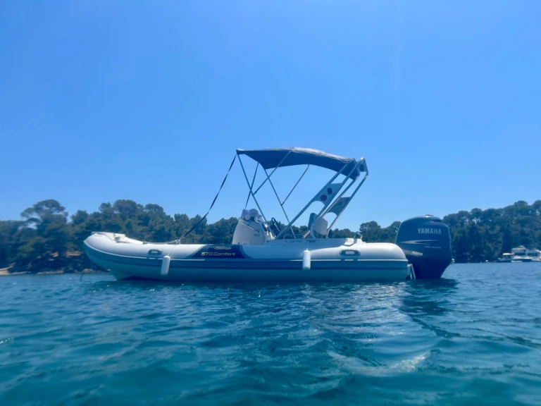 Motonautica-Vesuviana MV 570 Comfort te huur van particulier of professional in Hyères
