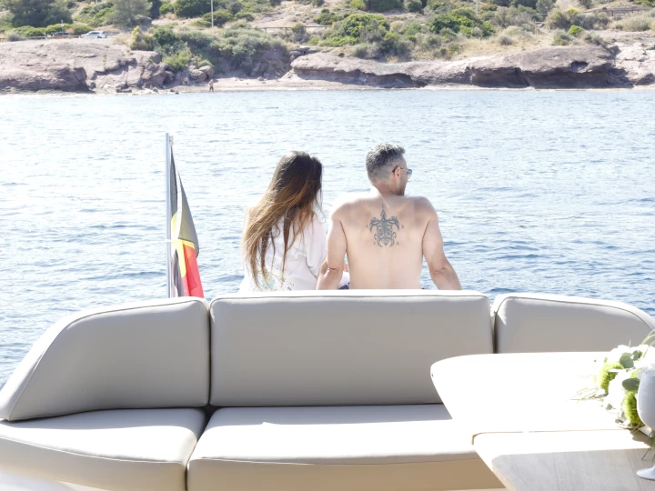 Princess Princess V55 te huur van particulier of professional in Cannes