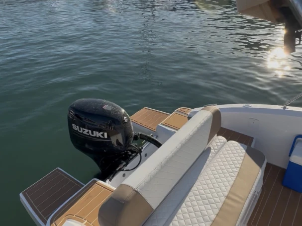 Motorboot te huur in Salerno voor de beste prijs