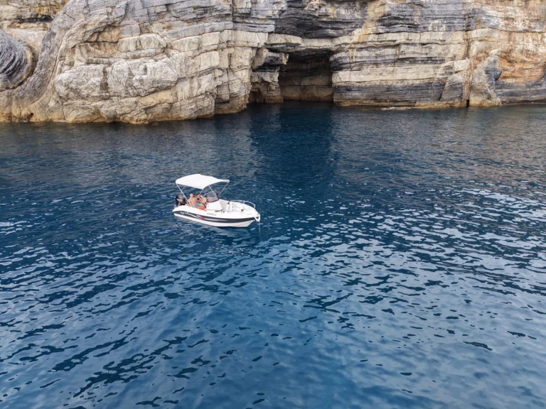 Huur Motorboot met of zonder schipper Trimarchi in La Spezia