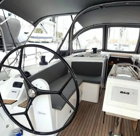 Verhuur Zeilboot Bavaria met vaarbewijs