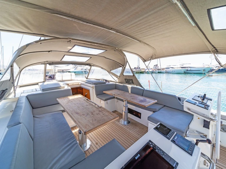 Jachthuur in Álimos - Bavaria Bavaria C57 via SamBoat
