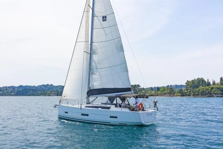 Verhuur Zeilboot in Ávdira - Dufour Dufour 430