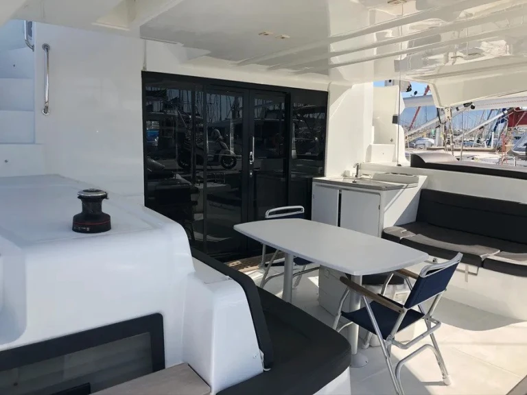 Lagoon Lagoon 50 te huur van particulier of professional in Álimos