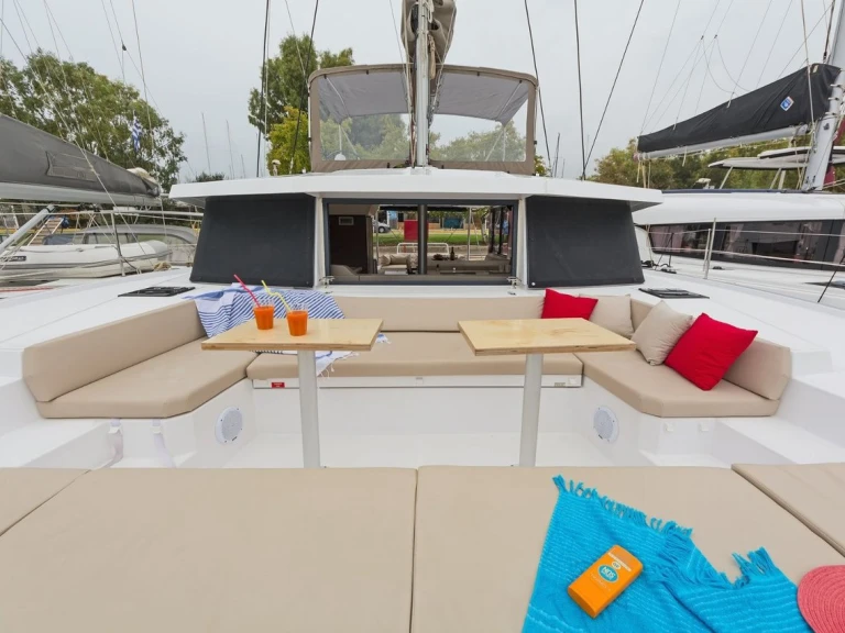 Verhuur Catamaran Bali met vaarbewijs