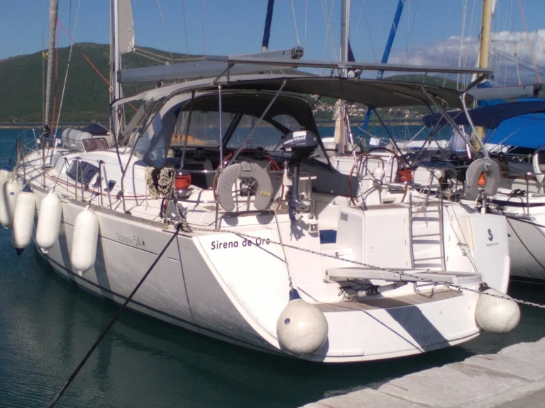Huur een Bénéteau Oceanis 54 in Pálairos