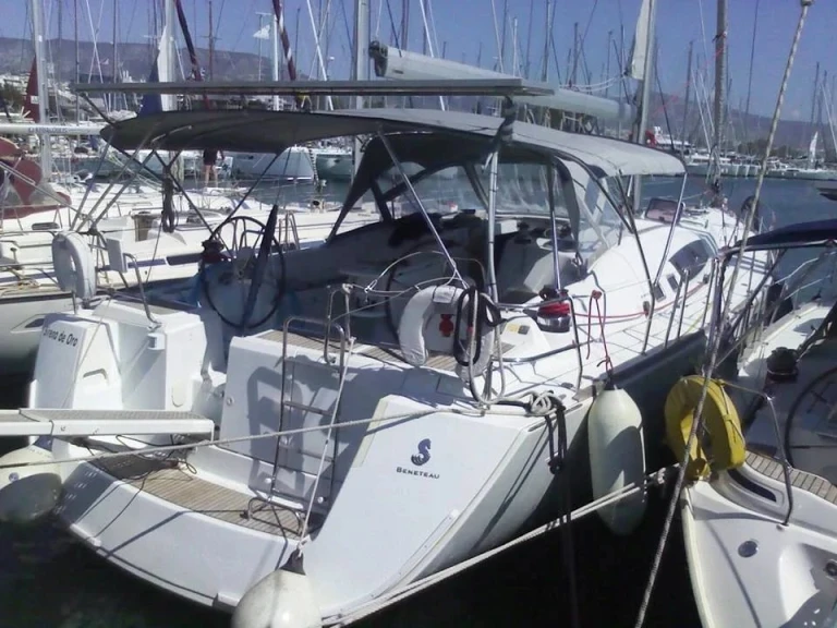 Bootverhuur Pálairos goedkoop Oceanis 54