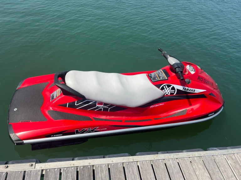 Yamaha Yamaha VX te huur van particulier of professional in Port Leucate