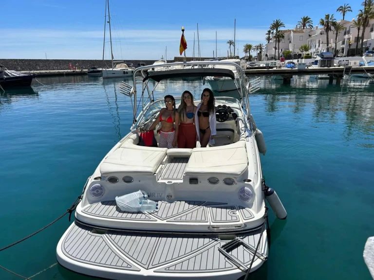 Verhuur Motorboot Bayliner met vaarbewijs