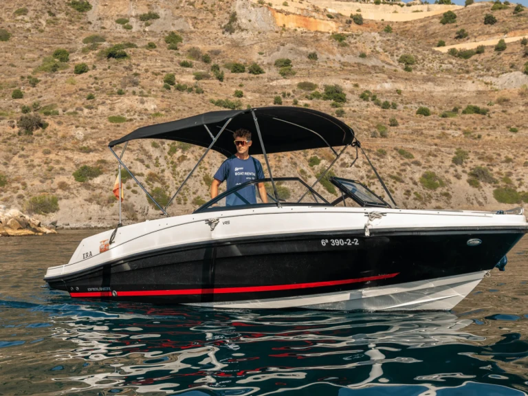 Jachthuur in La Herradura - Bayliner VR5 via SamBoat
