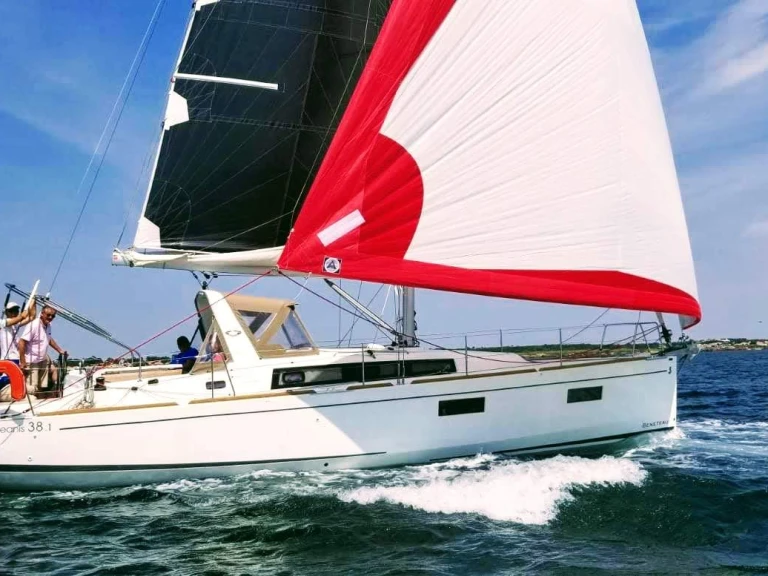 Huur Zeilboot met of zonder schipper Bénéteau in Les Sables-d'Olonne