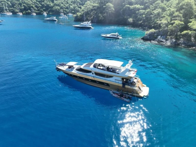 Huur Motorboot met of zonder schipper Custom Made in Göcek