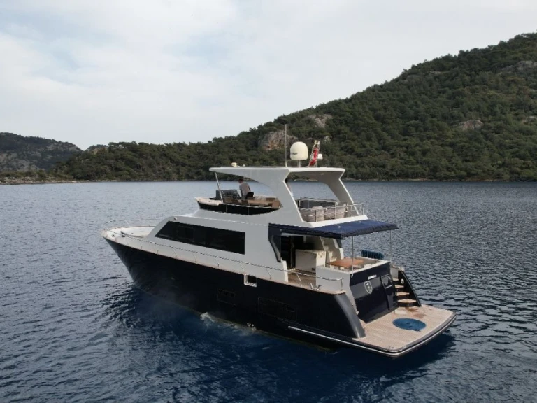 Huur een Custom Made Custom made in Göcek