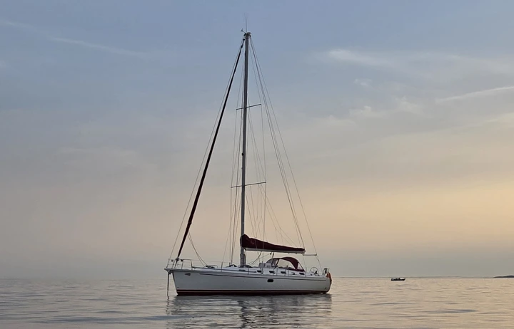 Zeilboot te huur in Arzon voor de beste prijs