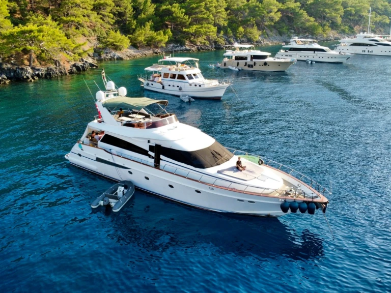 Huur een Custom Made Custom made in Göcek