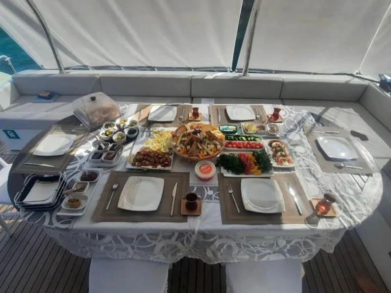 Custom Made Custom made te huur van particulier of professional in Göcek