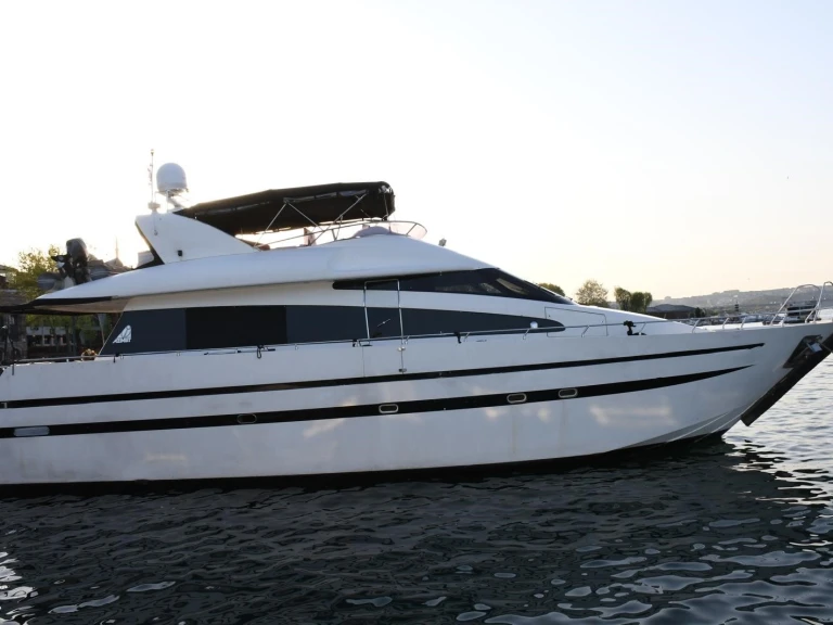 Custom Made Custom made te huur van particulier of professional in Göcek