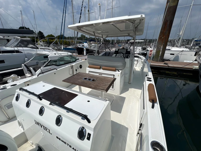 Bénéteau Flyer 9 SPACEdeck te huur van particulier of professional in Brest