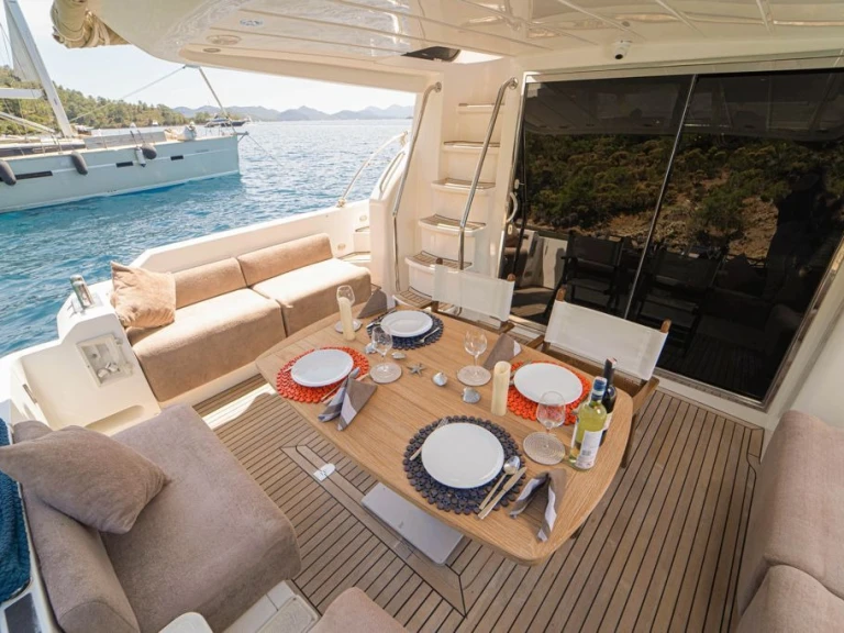 Custom Made Custom made te huur van particulier of professional in Göcek