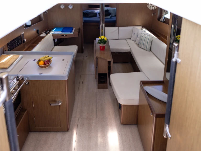 Bénéteau Oceanis 41.1 Performance te huur van particulier of professional in Port de Pollença