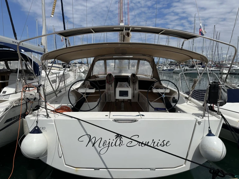 Bootverhuur Izola goedkoop Dufour 430 Grand Large