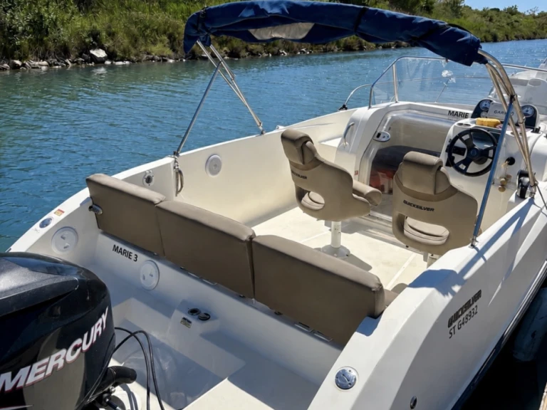 Bootverhuur Quicksilver Activ 675 Sundeck in Carnon-Plage via SamBoat