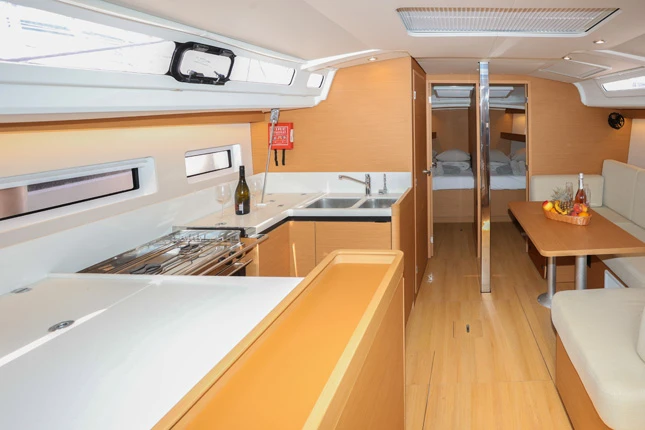 Jachthuur in Kaštela - Jeanneau Sun Odyssey 440 via SamBoat