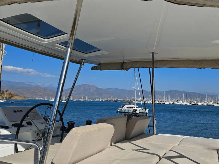 Bootverhuur Fethiye goedkoop Lagoon 50