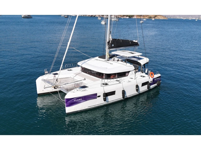 Bootverhuur Fethiye goedkoop Lagoon 42