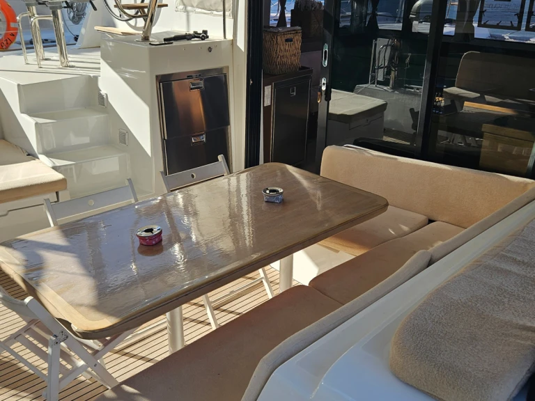 Verhuur Catamaran in Fethiye - Lagoon Lagoon 42