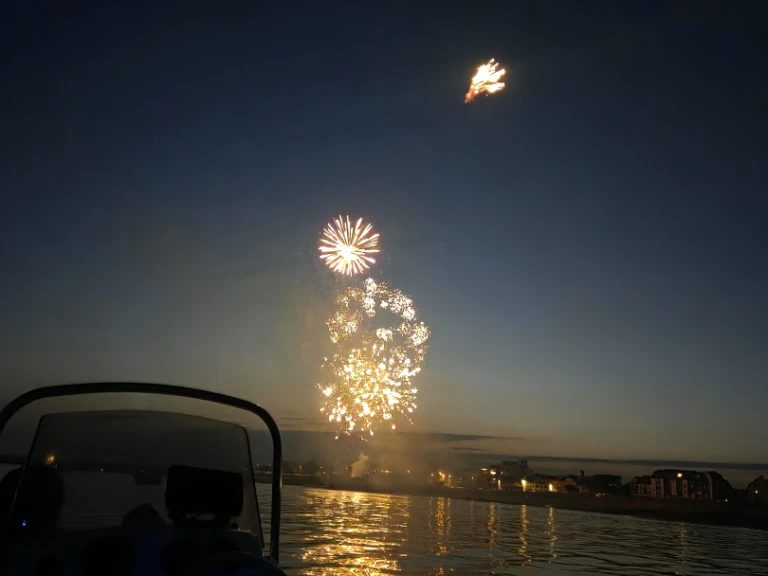 RIB te huur in Concarneau voor de beste prijs