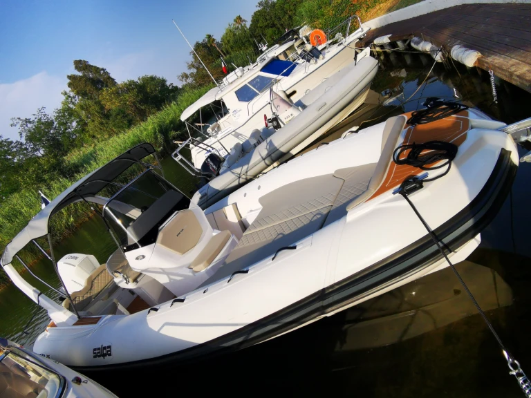 Bootverhuur Mandelieu-la-Napoule goedkoop Salpa Soleil 26