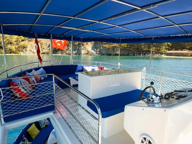 Motorboot te huur in Göcek voor de beste prijs