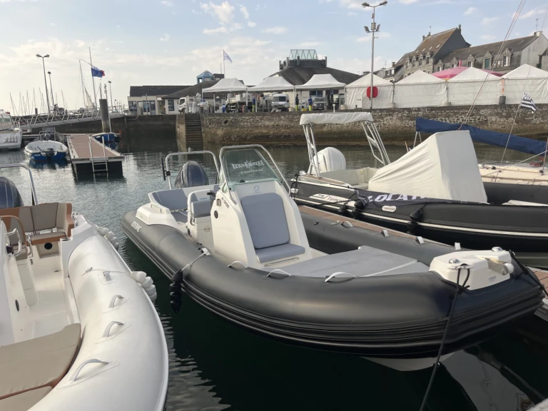 Jachthuur in La Trinité-sur-Mer - Zodiac Medline 6.8 via SamBoat