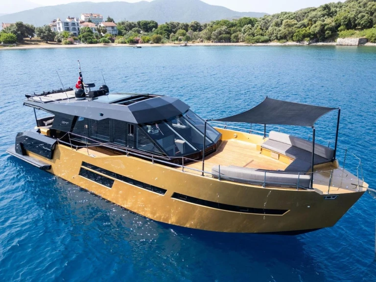 Huur Motorboot met of zonder schipper Custom Made in Göcek