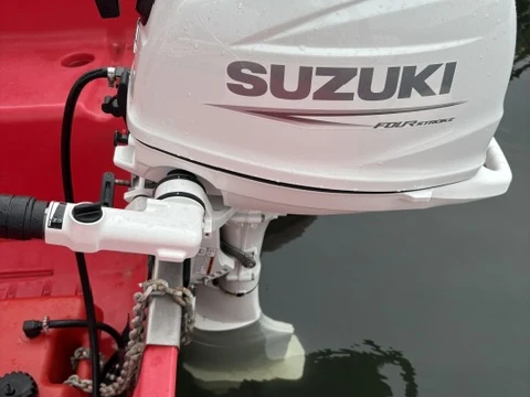 Huur Motorboot met of zonder schipper Whaly in Sète
