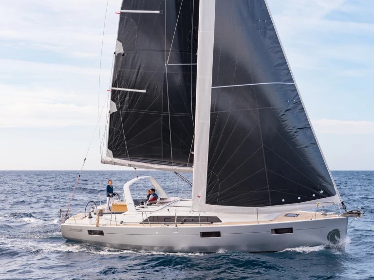 Bootverhuur Bénéteau Oceanis 41.1 in Port Vauban via SamBoat