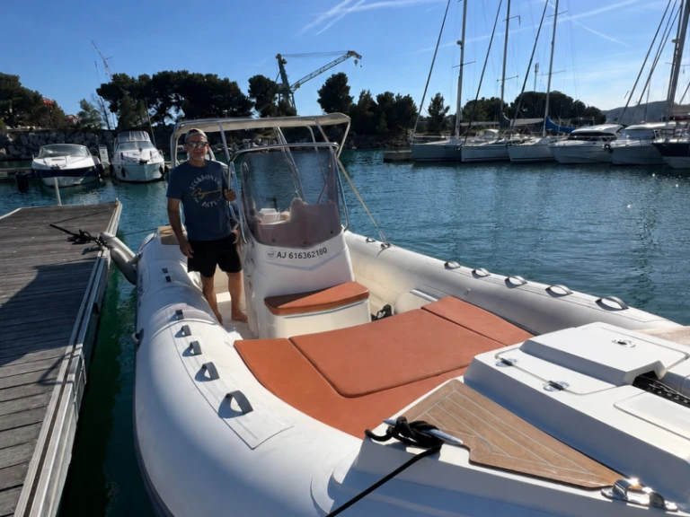 RIB te huur in Marseille voor de beste prijs