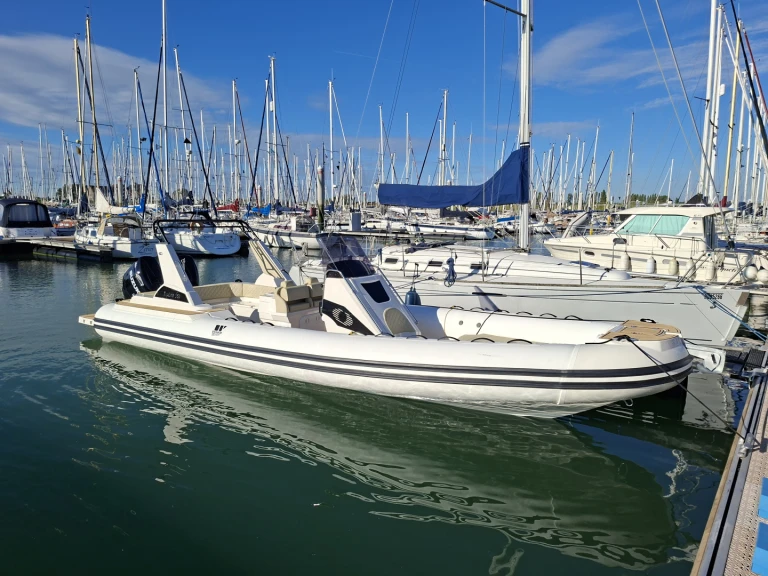 Bootverhuur Tiger Topline 950 in Sainte-Maxime via SamBoat
